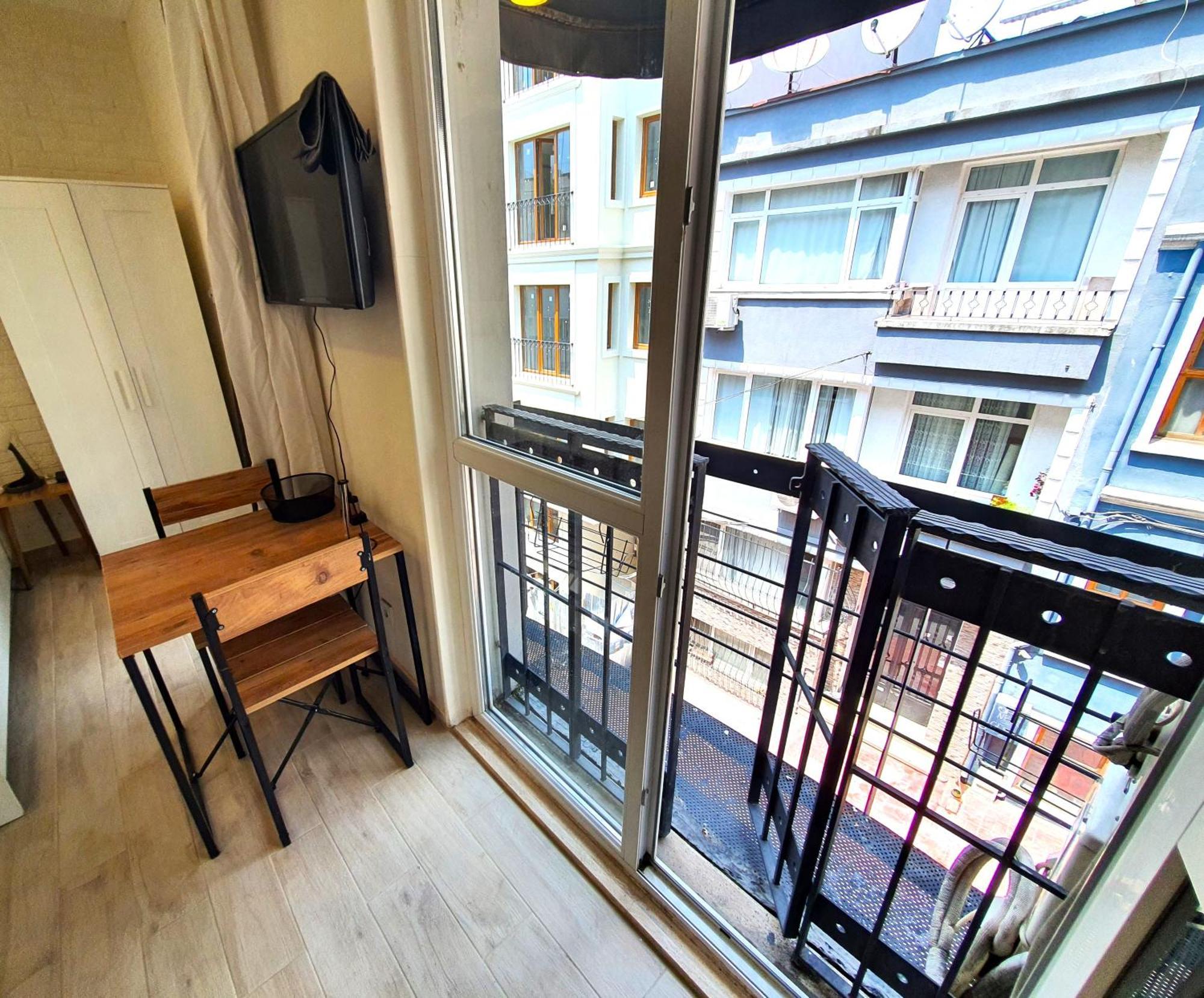 Luxury Suites In Cihangir The Best Part Of Taksim City Center Стамбул Екстер'єр фото